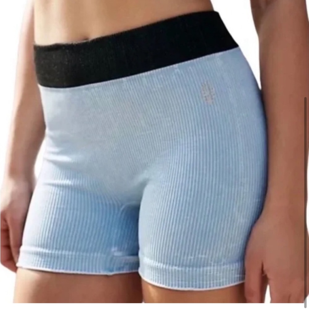 Free People Movement Seamless Short Size M
